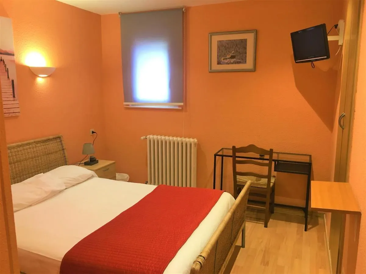 Hotel Roc de St Miquel&Apartment Soldeu 2*,  Andorre