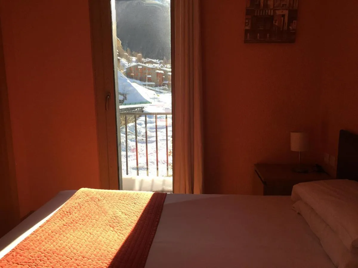 Hotel Roc de St Miquel&Apartment Soldeu 2*,